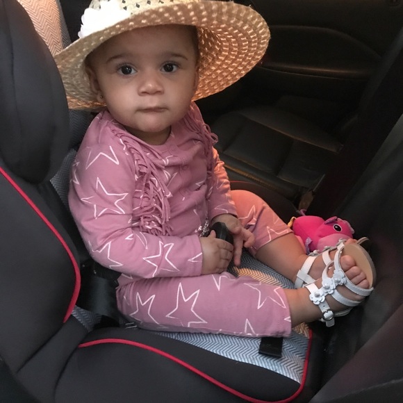 Pink jumpsuit with white star designs and fringe - Picture 7 of 8